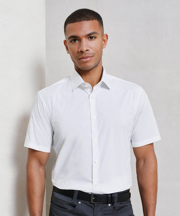 Stretch fit cotton poplin short sleeve shirt