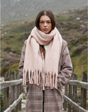 Beechfield Fluffy Scarf B496R - Black - One Size